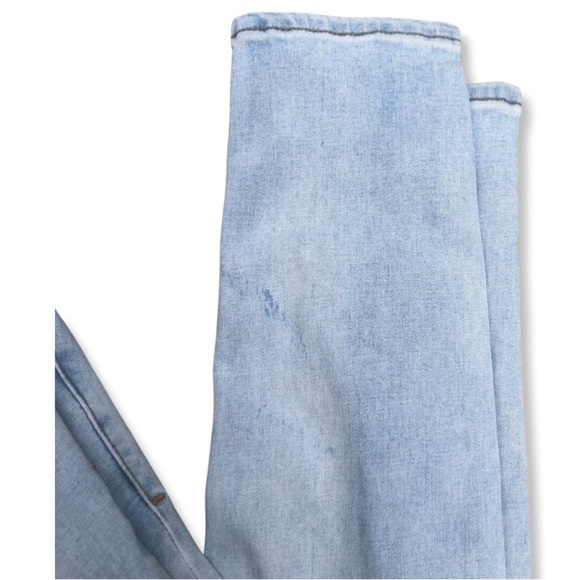 EUC PacSun Men's Stacked Skinny Light Wash Denim Jeans 28x30 - Picture 5 of 9